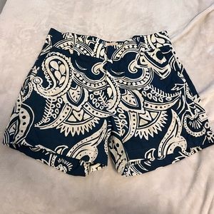 Emporio Sirenuse Beatrice Shorts size 42 (4-6)